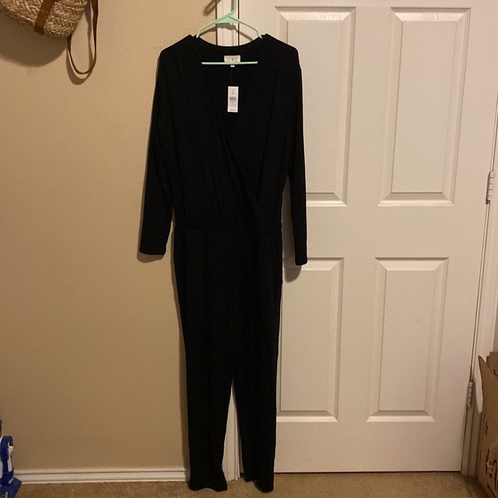 Lou & grey brand new black long sleeve jump suit